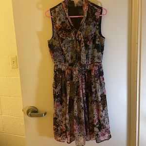 Lovely floral Adrianna Pappel dress, floral